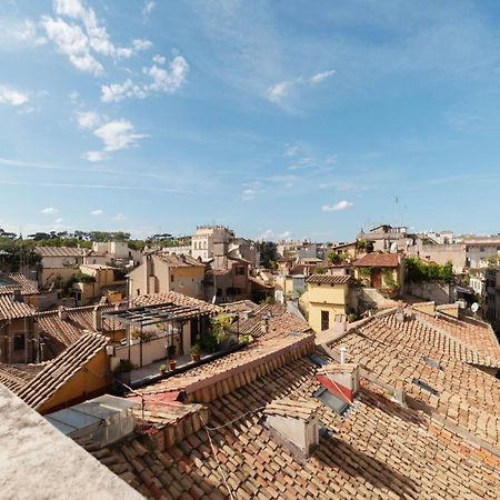 Apartment With Terrace In Via Del Pellegrino - Fromhometoרומא מראה חיצוני תמונה