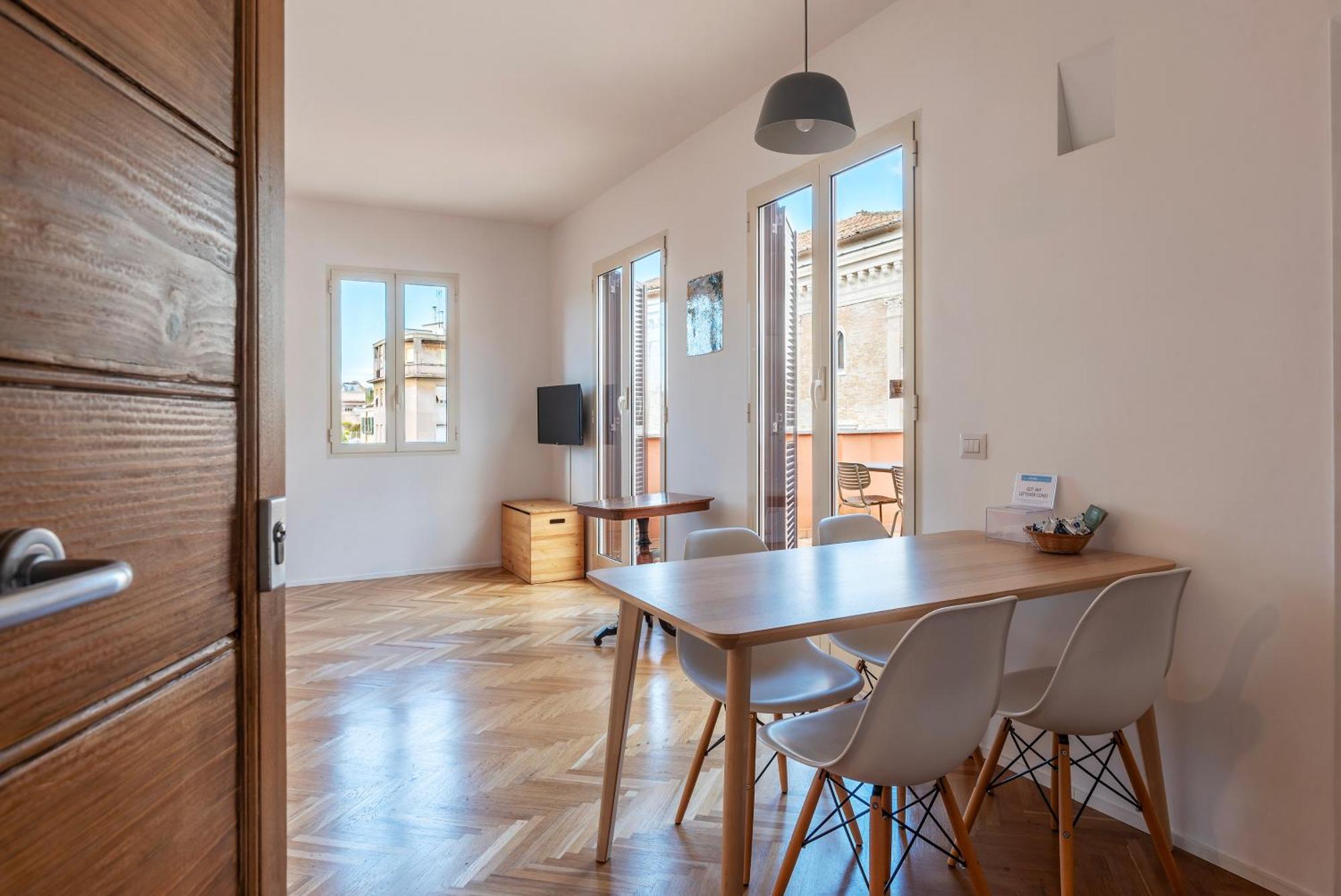 Apartment With Terrace In Via Del Pellegrino - Fromhometoרומא מראה חיצוני תמונה